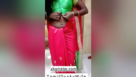 desi indian tamil village housewife in bra and saree