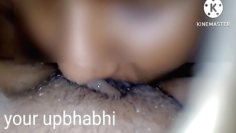 Hairy indian babe with a hairy pussy in amateur sex video