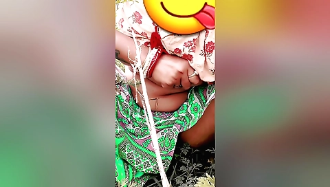 Solo female 18 years old enjoys a fantastic outdoor session
