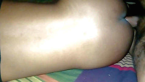 Indian girl gets a blow job in a homemade anal clip
