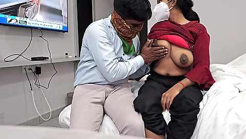 Amateur brunette 36b gets fucked and cramp on webcam