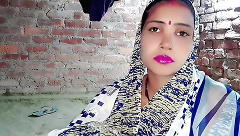 Indian brunette stepsister gets fucked by her boyfriend
