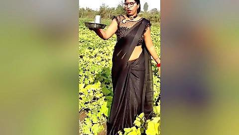 Indian brunette in red hair loves outdoor solo sex