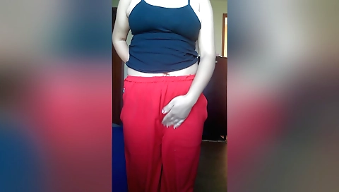 Indian pornstar masturbating on the bed in homemade porn