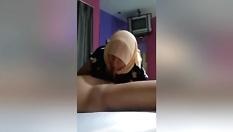 Indian girl getting fucked after stripping off her panties