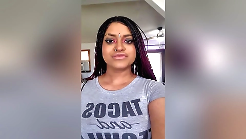Hot naked teen shows off her pussy and moans in solo video