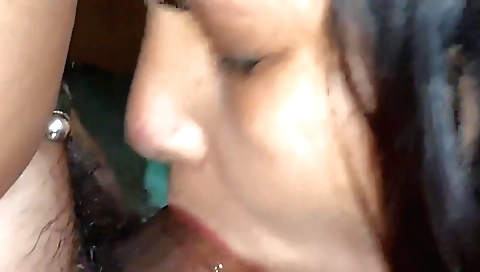 Indian milf fucks her hubby in a homemade porn video