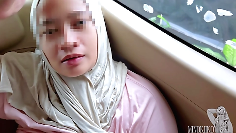 Indian teen girl gets her stepsister's bra in the car