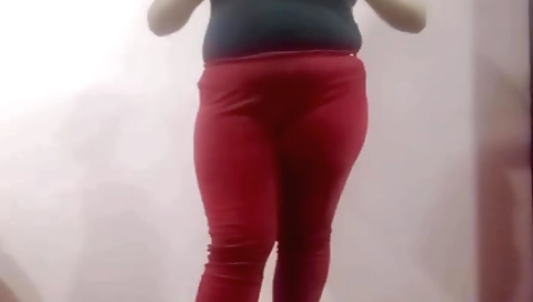 Indian amateur porn video with a beautiful chick in sexy lingerie
