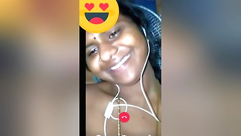 Indian beauty shows off her body in a solo webcam video