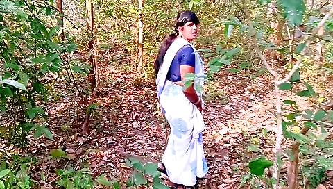 Indian brunette in a bikini fucks her stepson in jungle