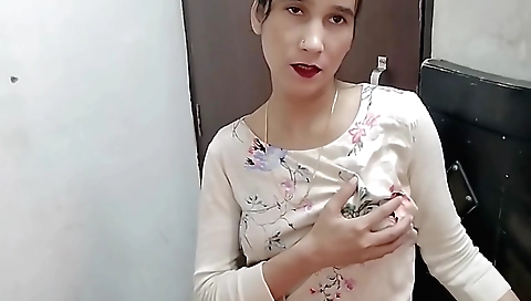 Solo female with a nice body is doing something with her man