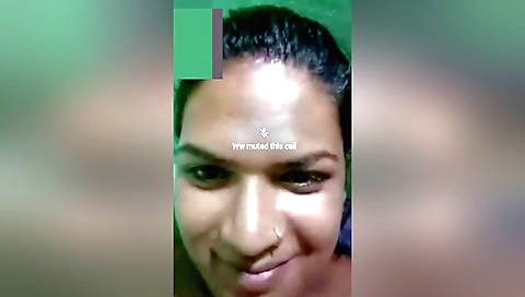 Indian amateur video shows me making a hairy pussy porn