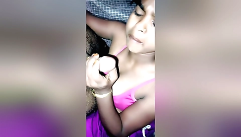 Brunette with a nice ass and big nose is giving a deepthroat