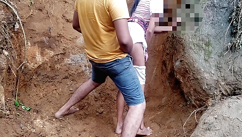 Indian brunette in outdoor fashion has an amateur video