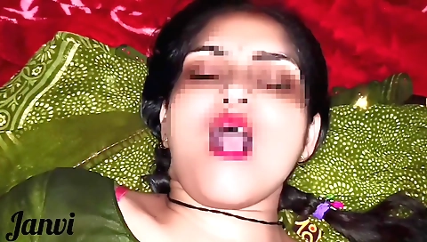 Hot brunette girl fucks hard on camera with hairy cunt