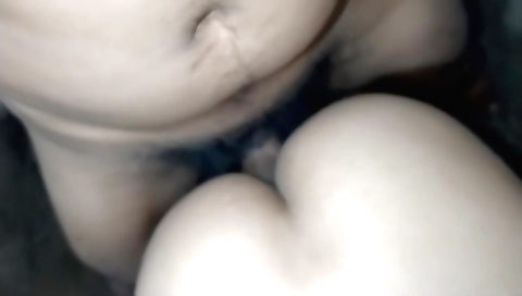 Indian milf is getting watered down and her pussy gets wet