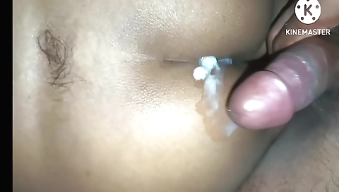 Amateur brunette with a shaved pussy and a sexy ass fucks