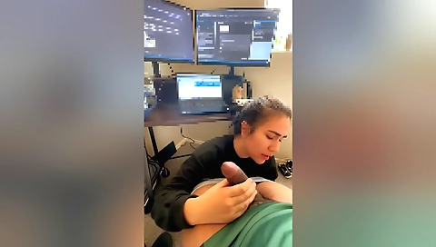 Indian chick gets a deepthroated blowjob and gets fucked