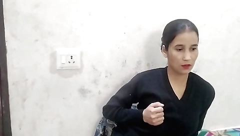 Solo female with big boobs and small tits gets off in this hd video
