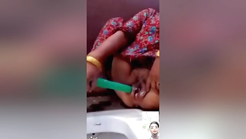 Amateur webcam video with a beautiful brunette 18+