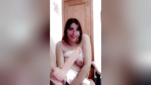 Cute stepsister uses her sex toy in her sexy amateur porn