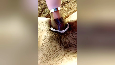 Indian solo girl takes a dildo and gives a great blowjob