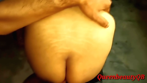 Indian girl with a sexy face is showing off her body
