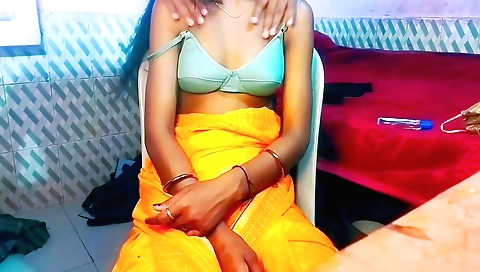 Indian beauties amateur webcam video with her massage