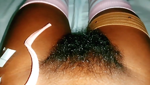 Sexy amateur woman enjoys hairy pussy and enjoys fucking