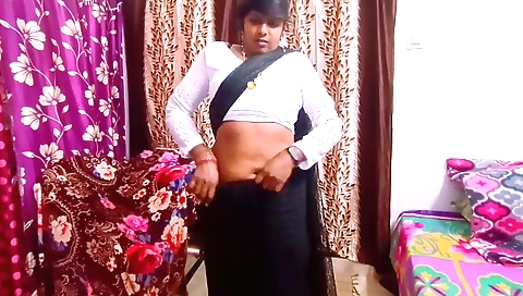 Hot indian housewife gets banged in her mouth and pussy